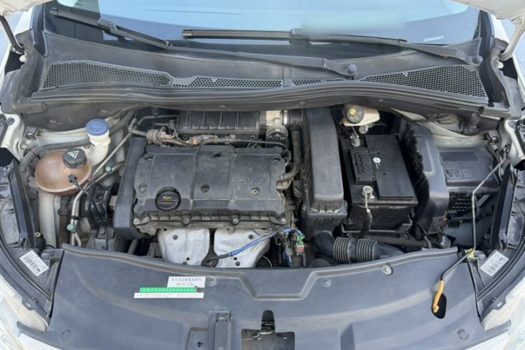 Used Peugeot 2008 2014 1.6L Automatic Fashion Edition Engine Bay