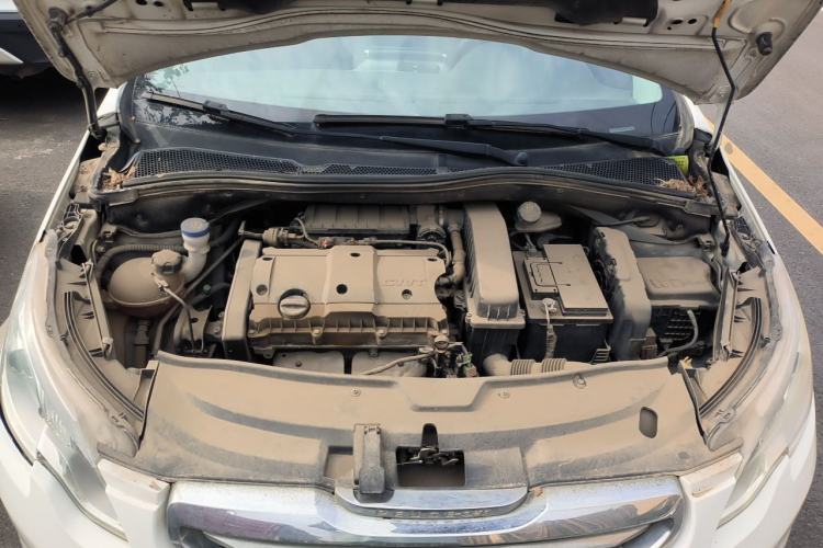 Used Peugeot 2008 2014 1.6L Manual Fashion Edition Engine Bay
