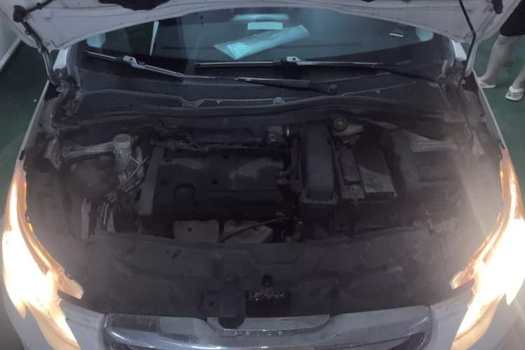 Used Peugeot 2008 2014 1.6L Automatic Trend Edition Engine Bay