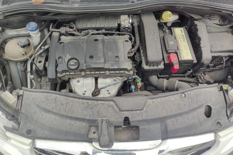 Used Peugeot 2008 2014 1.6L Automatic Navigation Edition Engine Bay