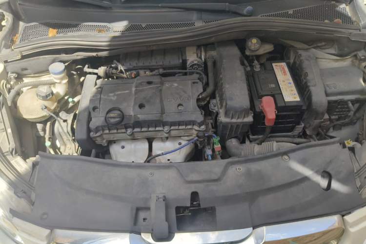 Used Peugeot 2008 2014 1.6L Automatic Trend Edition Engine Bay