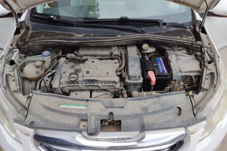Used Peugeot 2008 2014 1.6L Automatic Fashion Edition Engine Bay