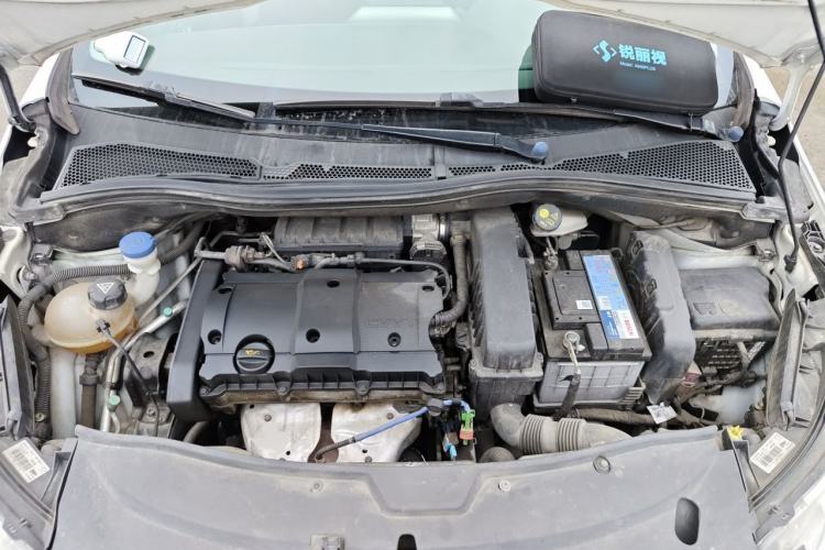 Used Peugeot 2008 2014 1.6L Automatic Trend Edition Engine Bay