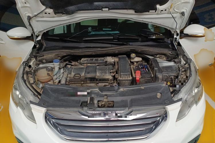Used Peugeot 2008 2014 1.6L Automatic Fashion Edition Engine Bay