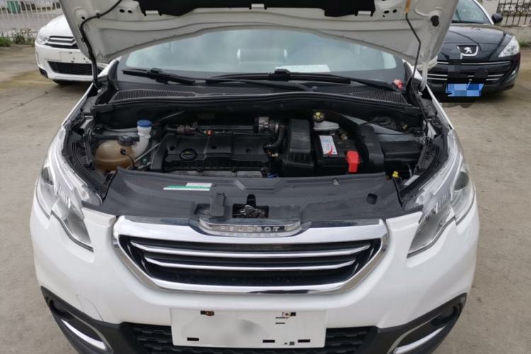 Used Peugeot 2008 2014 1.6L Manual Fashion Edition Engine Bay