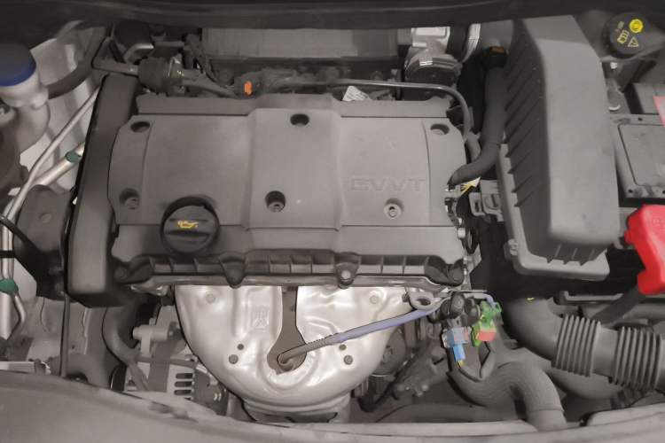 Used Peugeot 2008 2014 1.6L Manual Fashion Edition Engine Bay