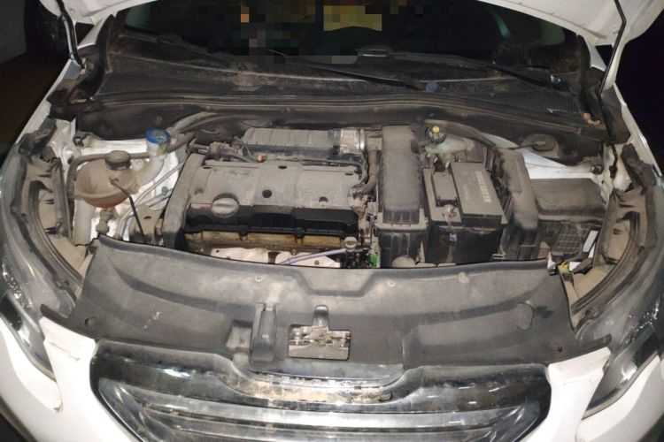 Used Peugeot 2008 2014 1.6L Automatic Fashion Edition Engine Bay