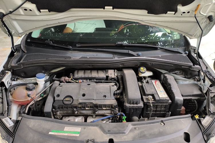 Used Peugeot 2008 2014 1.6L Automatic Navigation Edition Engine Bay
