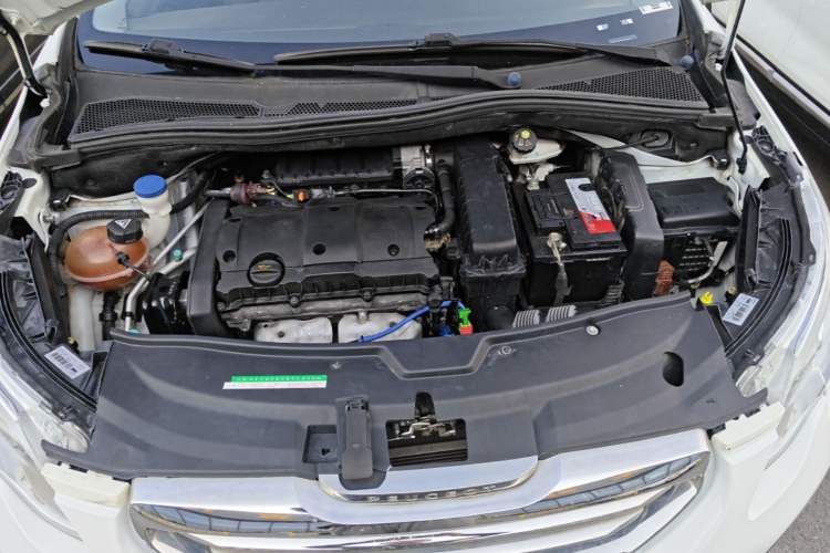 Used Peugeot 2008 2014 1.6L Automatic Fashion Edition Engine Bay