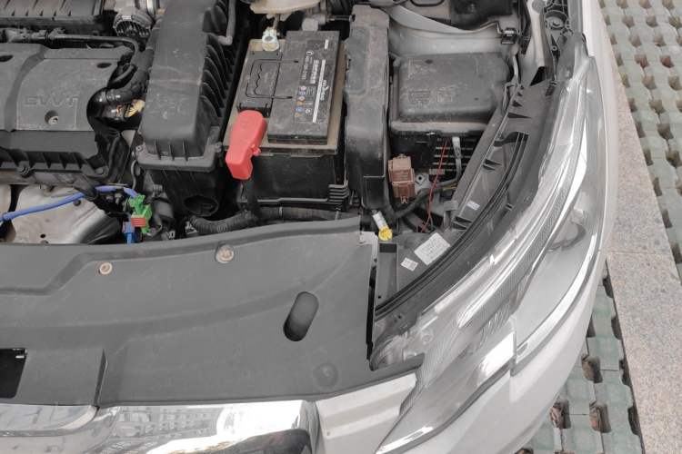 Used Peugeot 2008 2014 1.6L Automatic Fashion Edition Engine Bay Left