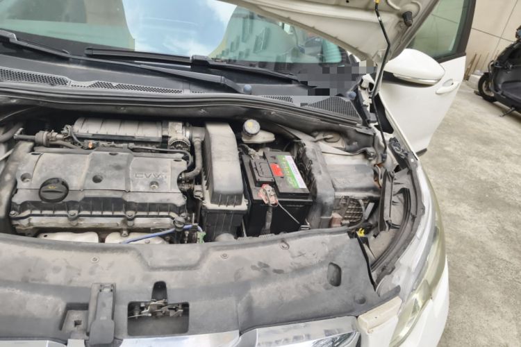 Used Peugeot 2008 2014 1.6L Automatic Trend Edition Engine Bay Left