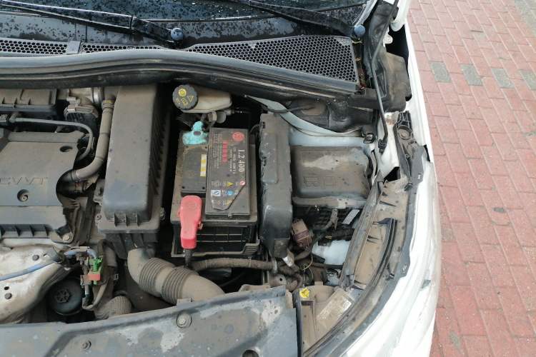 Used Peugeot 2008 2014 1.6L Manual Trend Edition Engine Bay Left