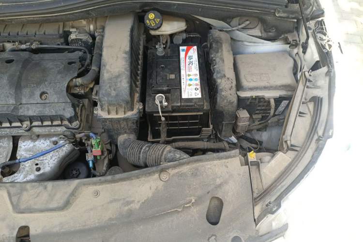 Used Peugeot 2008 2014 1.6L Manual Trend Edition Engine Bay Left