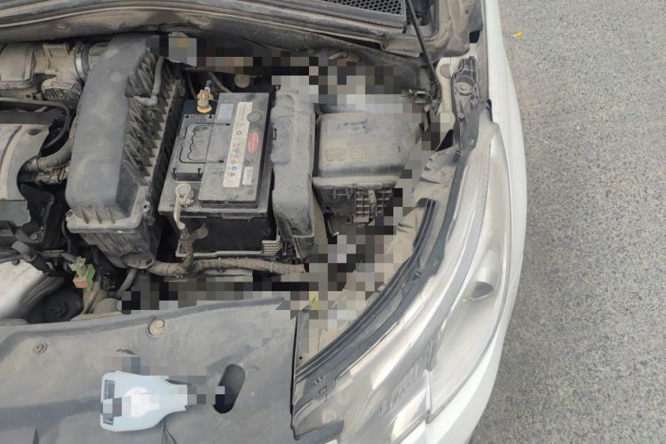 Used Peugeot 2008 2014 1.6L Automatic Trend Edition Engine Bay Left