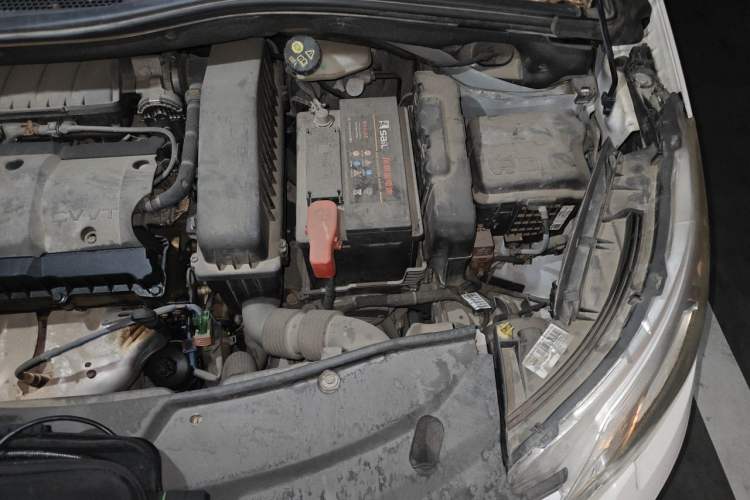 Used Peugeot 2008 2014 1.6L Automatic Fashion Edition Engine Bay Left