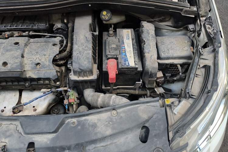 Used Peugeot 2008 2014 1.6L Automatic Trend Edition Engine Bay Left