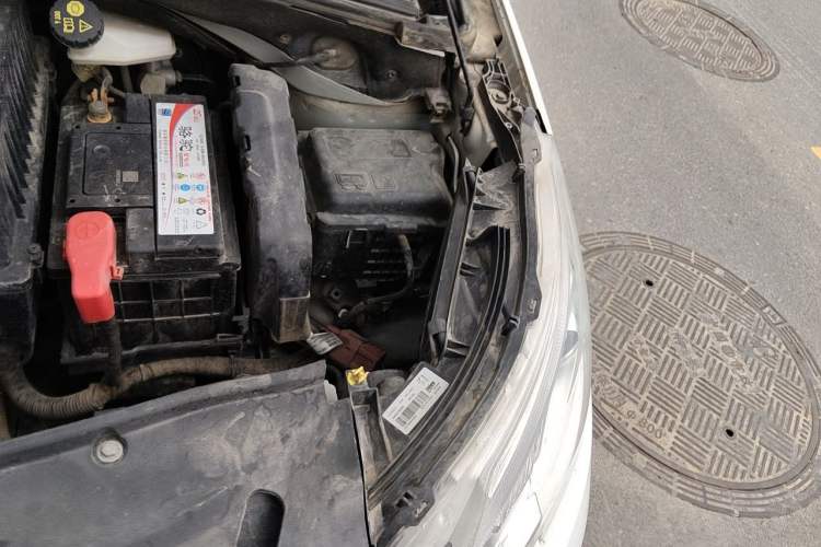 Used Peugeot 2008 2014 1.6L Manual Fashion Edition Engine Bay Left