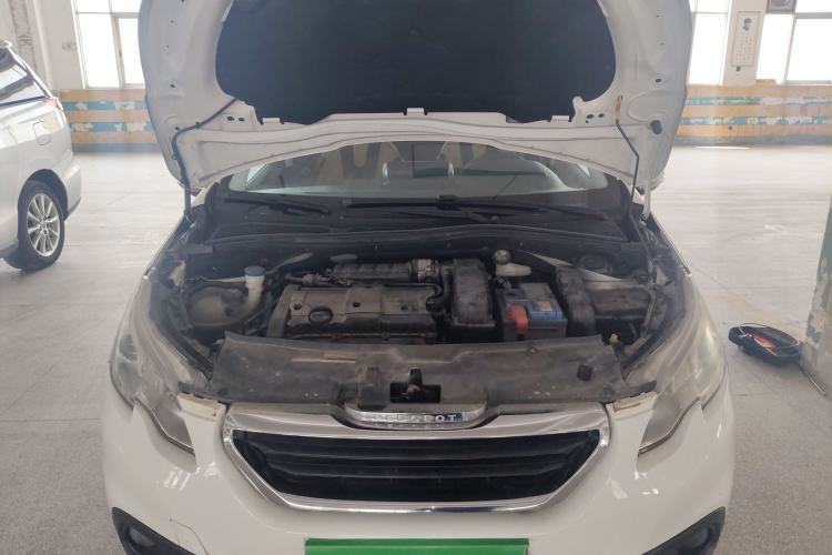 Used Peugeot 2008 2014 1.6L Automatic Trend Edition Engine Bay