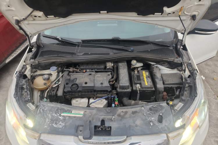 Used Peugeot 2008 2014 1.6L Manual Fashion Edition Engine Bay