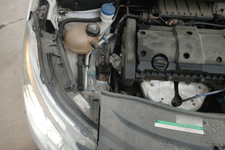Used Peugeot 2008 2014 1.6L Automatic Fashion Edition Engine Bay Right