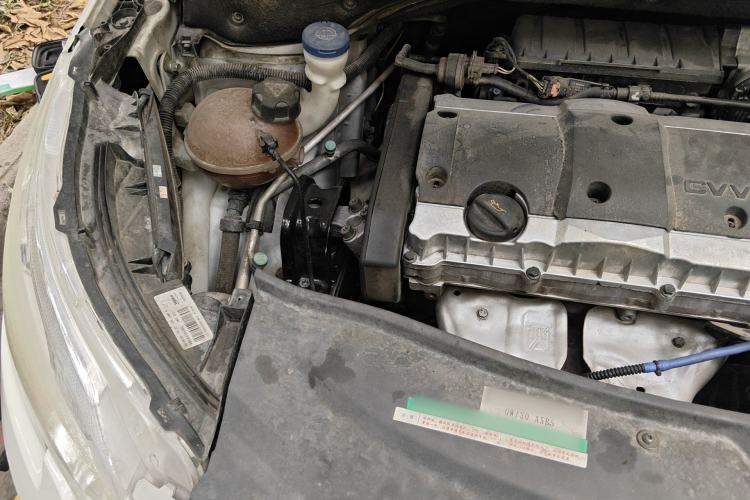 Used Peugeot 2008 2014 1.6L Automatic Fashion Edition Engine Bay Right