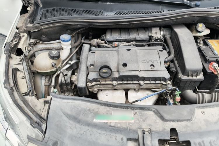 Used Peugeot 2008 2014 1.6L Automatic Fashion Edition Engine Bay Right
