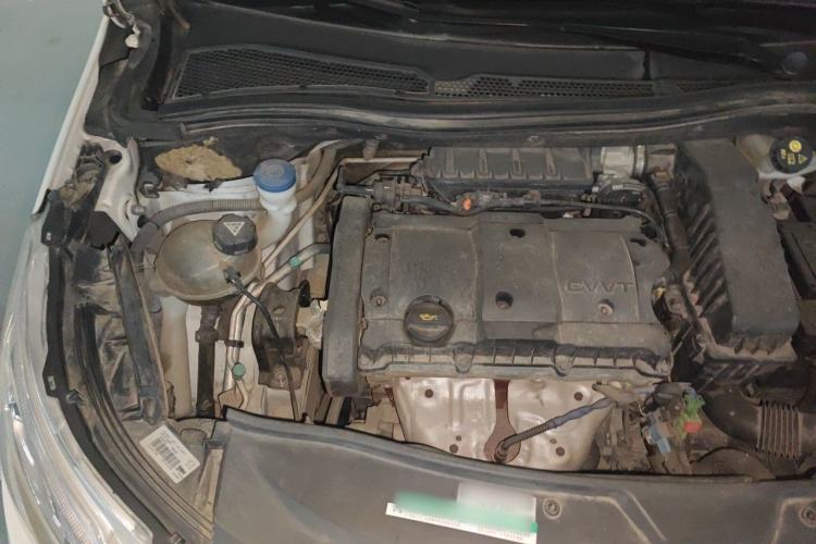 Used Peugeot 2008 2014 1.6L Automatic Trend Edition Engine Bay Right