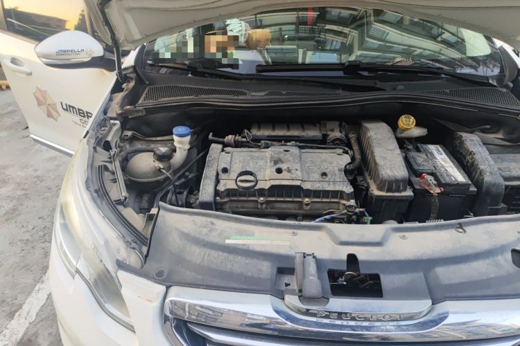 Used Peugeot 2008 2014 1.6L Automatic Fashion Edition Engine Bay Right