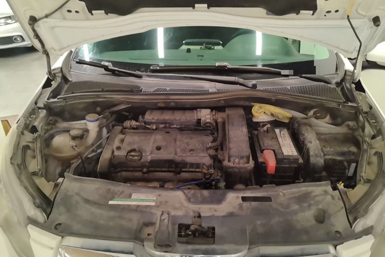Used Peugeot 2008 2014 1.6L Automatic Fashion Edition Engine Bay
