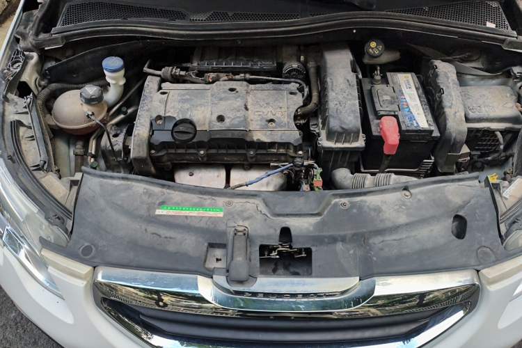 Used Peugeot 2008 2014 1.6L Automatic Trend Edition Engine Bay