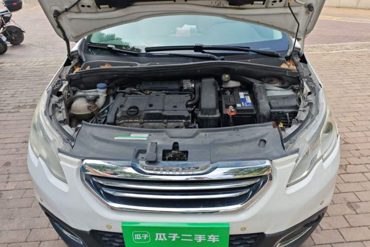 Used Peugeot 2008 2014 1.6L Automatic Fashion Edition Engine Bay