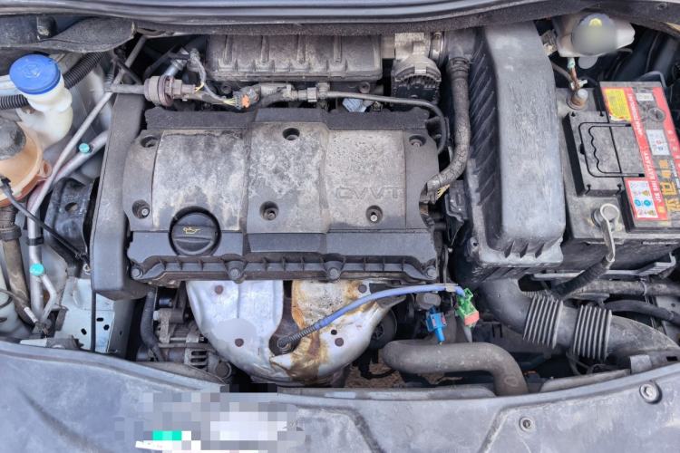 Used Peugeot 2008 2014 1.6L Automatic Fashion Edition Engine Bay