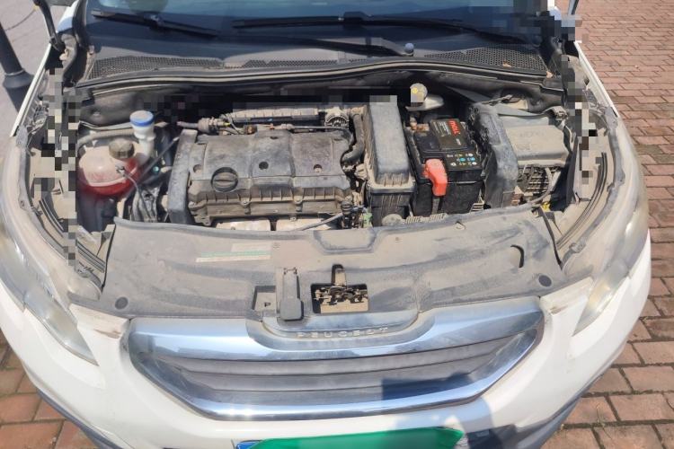 Used Peugeot 2008 2014 1.6L Automatic Trend Edition Engine Bay