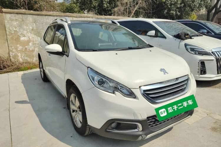 Used Peugeot 2008 2014 1.6L Automatic Fashion Edition Exterior 1