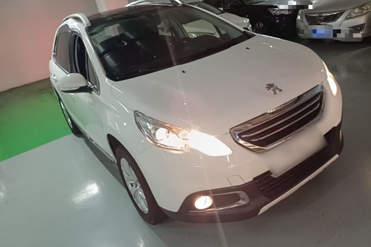Used Peugeot 2008 2014 1.6L Manual Fashion Edition Exterior 1