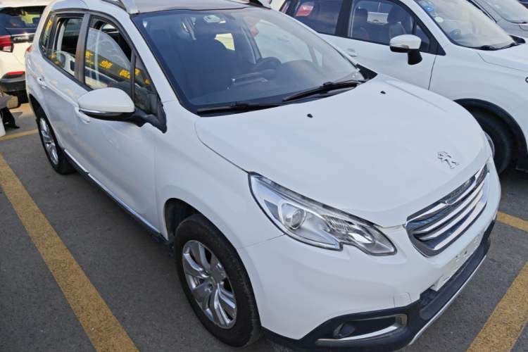 Used Peugeot 2008 2014 1.6L Automatic Fashion Edition Exterior 1