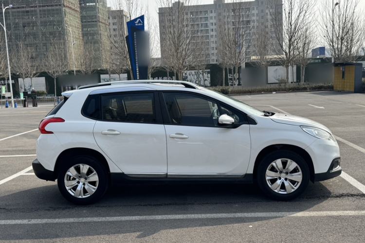 Used Peugeot 2008 2014 1.6L Automatic Fashion Edition Exterior 10