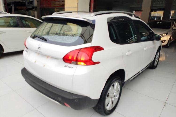 Used Peugeot 2008 2014 1.6L Manual Fashion Edition Exterior 2