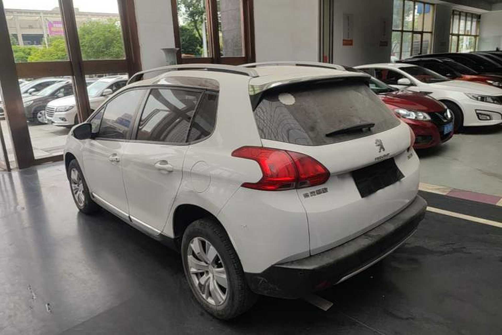 Used Peugeot 2008 2014 1.6L Automatic Fashion Edition Exterior 2