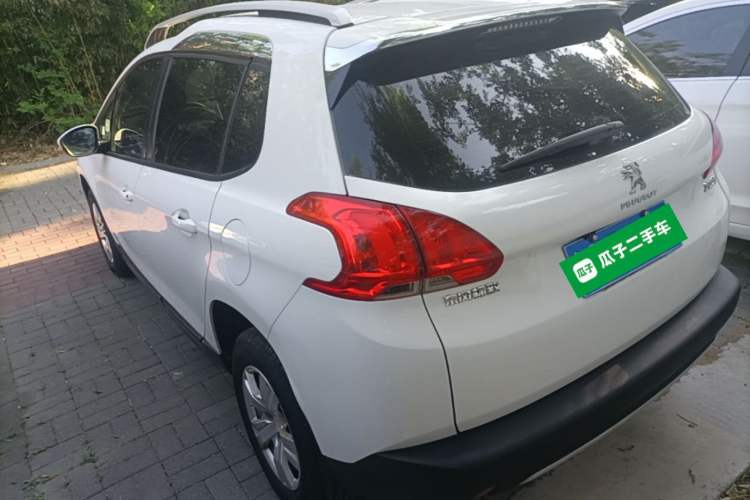 Used Peugeot 2008 2014 1.6L Automatic Trend Edition Exterior 2