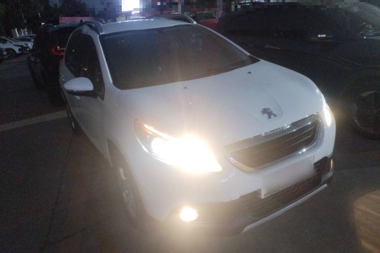 Used Peugeot 2008 2014 1.6L Automatic Trend Edition Exterior 2