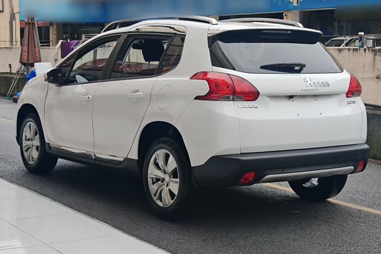 Used Peugeot 2008 2014 1.6L Manual Fashion Edition Exterior 3
