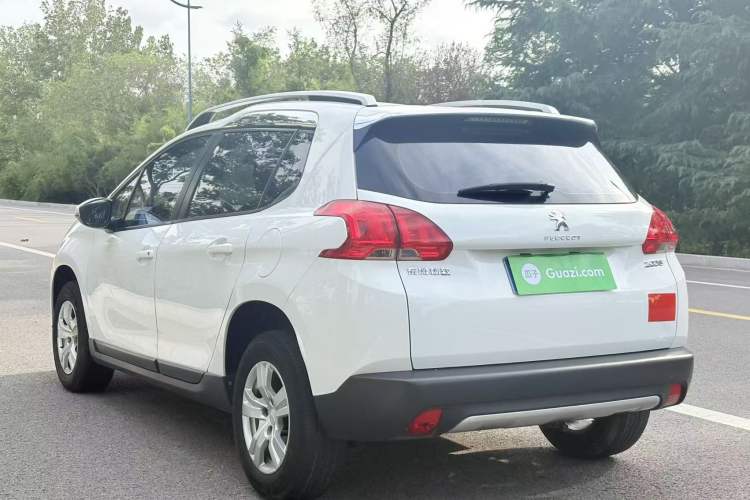 Used Peugeot 2008 2014 1.6L Manual Trend Edition Exterior 3
