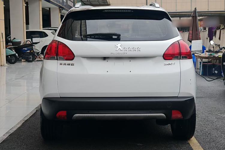 Used Peugeot 2008 2014 1.6L Manual Fashion Edition Exterior 4