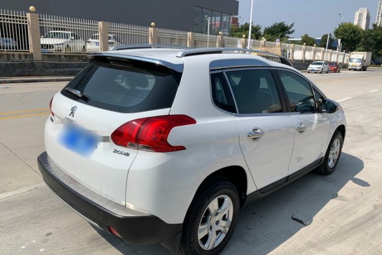 Used Peugeot 2008 2014 1.6L Automatic Trend Edition Exterior 4