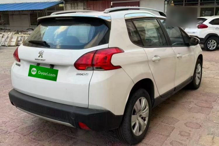 Used Peugeot 2008 2014 1.6L Automatic Fashion Edition Exterior 5