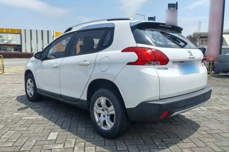 Used Peugeot 2008 2014 1.6L Automatic Trend Edition Exterior 5