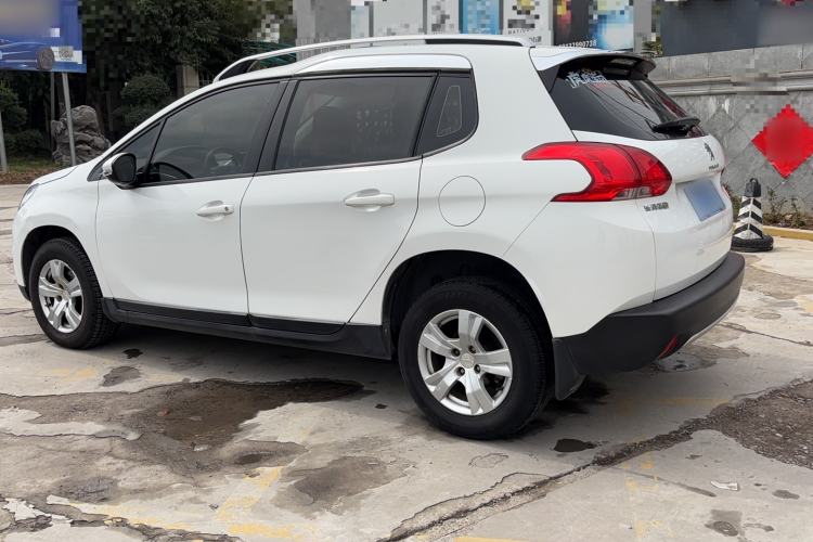 Used Peugeot 2008 2014 1.6L Automatic Trend Edition Exterior 5
