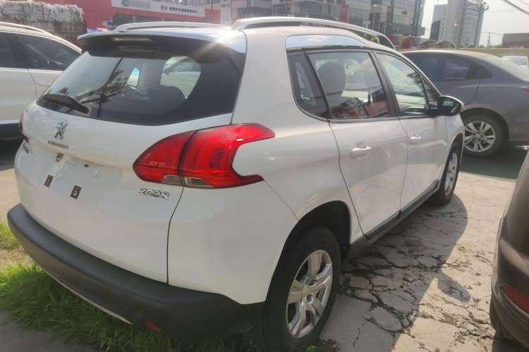 Used Peugeot 2008 2014 1.6L Automatic Trend Edition Exterior 5