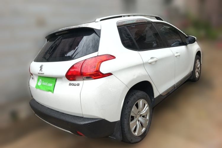 Used Peugeot 2008 2014 1.6L Automatic Fashion Edition Exterior 5